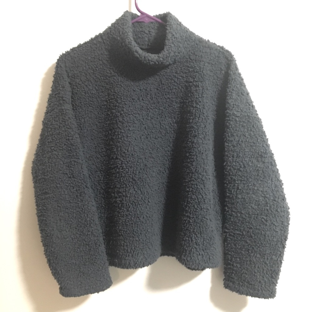 American Eagle Fuzzy Sweater | Small | EUC